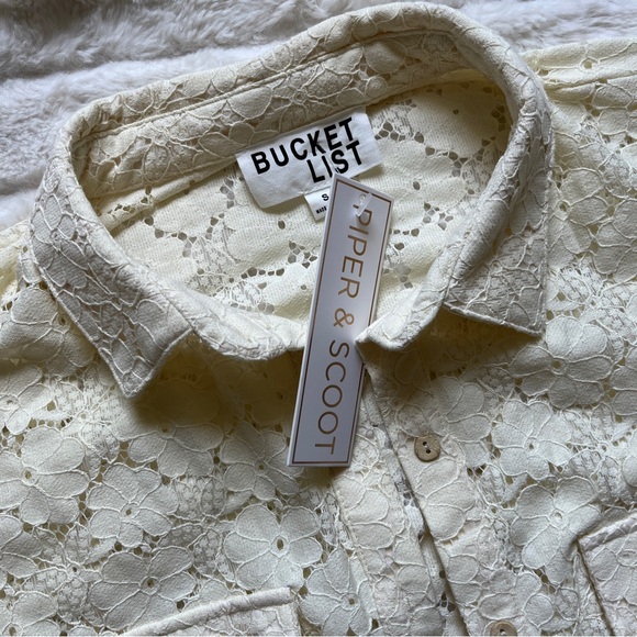 NWT Piper & scoot lace oversized Shacket Medford oversized lace blouse cream - Picture 5 of 5